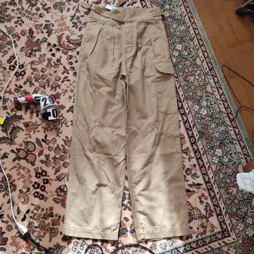 새상품 BANANA REPUBLIC 그루카 팬츠 트라우저 영국군