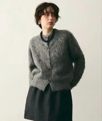 미사용 새상품*Trish* 샤기 배색 라운드넥 니트 가디건