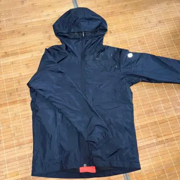 아식스 나일론 자켓 남성용 S 사이즈