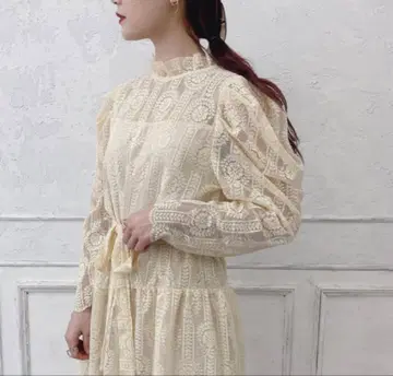 Acka 포멀 드레스 베이지 화이트 레이스