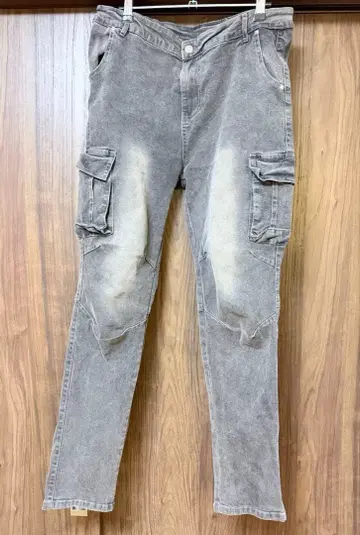 vintage jeans gray
