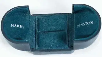 새상품급 HARRY WINSTON 반지 케이스 다크 블루 케이스만