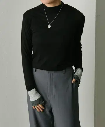 이아파피요네 소매 메로우 터틀 SUM1 STYLE 스미스타일 블랙