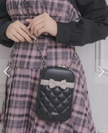 pium 프론트 리본 퀼팅 폰 홀더