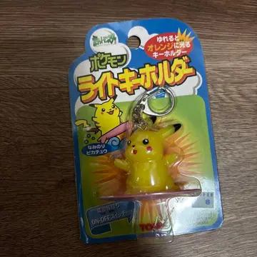 포켓몬 라이트 키링 파도타기 피카츄 빛나는 미사용 미개봉 새상품