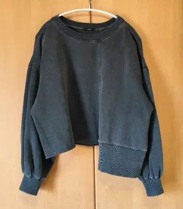 osmosis 오샤레 맨투맨 다크 그레이