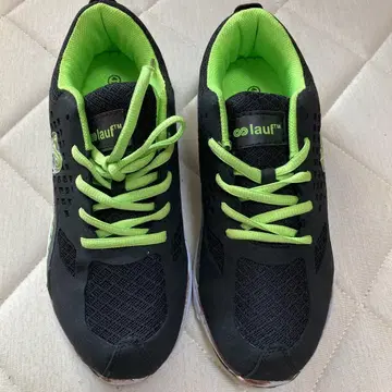 lauft 스니커즈 25.5cm 블랙/그린