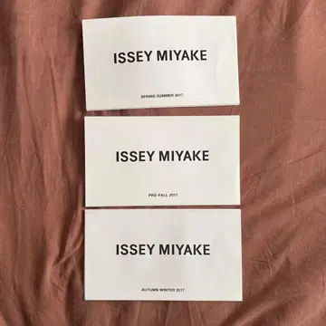 ISSEY MIYAKE 카탈로그 3권 세트
