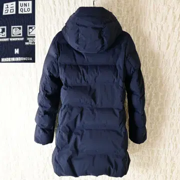 V5 여성 M 유니클로 심리스 다운 코트 3409