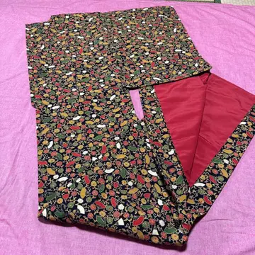 꽃무늬 코몬 기모노 블랙 베이스에 부채꽃 기장 156cm