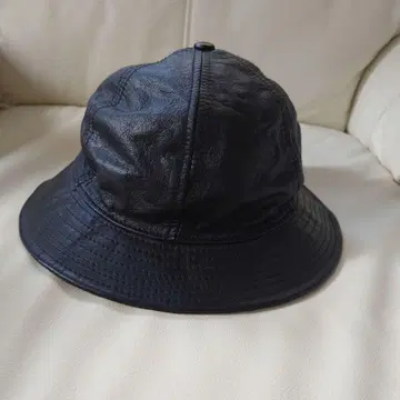 NEW YORK HAT CO. 천연 가죽 버킷 햇 M 블랙