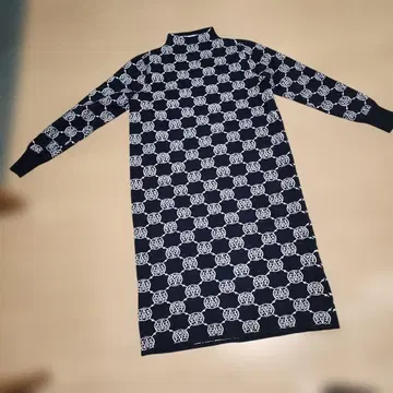 AnneCoquine 니트 원피스 L 블랙 모노그램 B3698