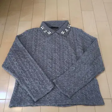 ZARA 케이블 니트 주얼 넥 스웨터