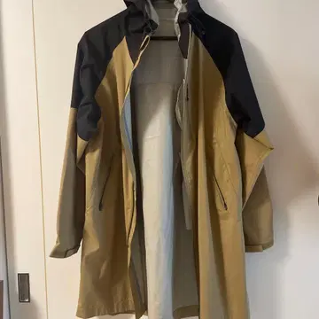 후드 부착 베이지 블랙 레인코트 여성용 남성용