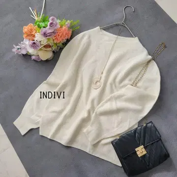 인디비 아이보리 핸드워시 보틀넥 니트 풀오버