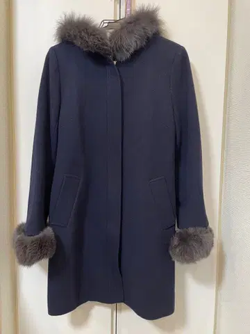 스윙클 네이비 퍼 롱 코트