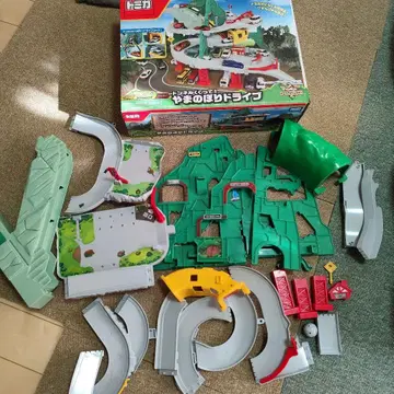 토미카 터널 통과! 산 오르기 드라이브