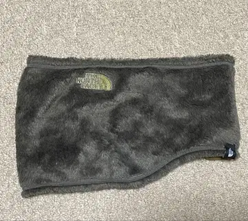 THE NORTH FACE 리버서블 넥 게이터 카키 & 카모플라주 패턴