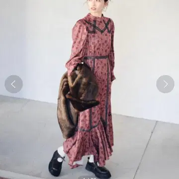 새상품급 릴리 브라운 꽃무늬 라인 원피스 오렌지 0사이즈