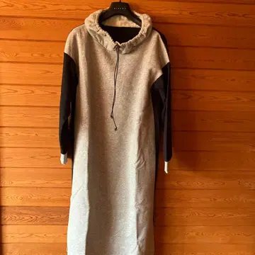 시니컬 후드 부착 후드티 롱 원피스 그레이 네이비