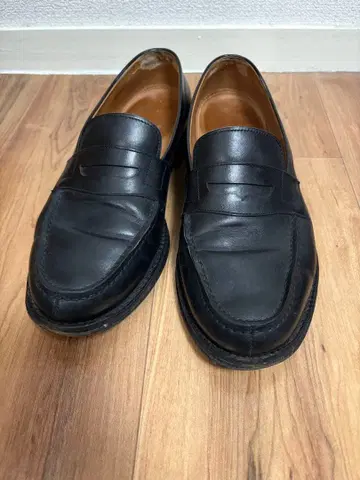 잘란 스리와야 로퍼 블랙 27.5cm