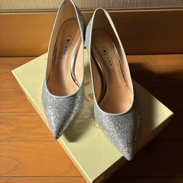 DIANA 실버 글리터 하이힐 24cm