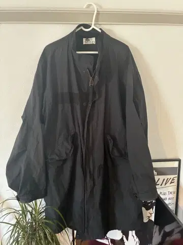 MASSES 모즈 코트