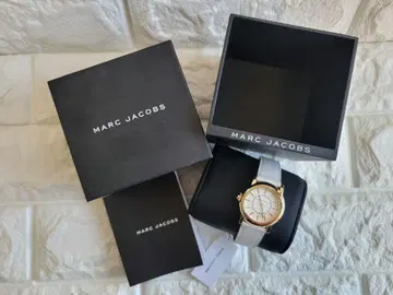 MARC JACOBS 마크제이콥스 미사용 새상품 택 포함 손목시계