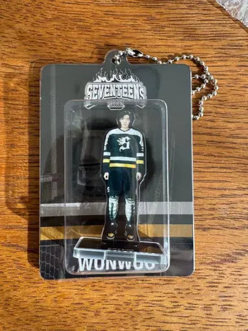 세븐틴 home 아크릴 키링 원우