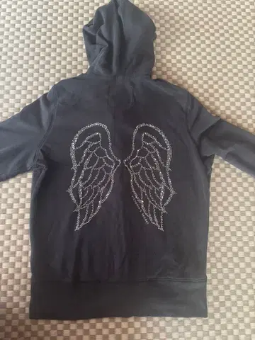 빅토리아 시크릿 후드티 M 사이즈