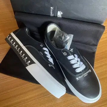 MASTERMIND WORLD x VANS 오센틱 Vlt 반스