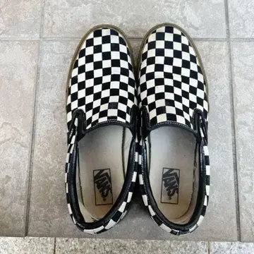 (단종) 반스 슬립온 검솔 체커즈