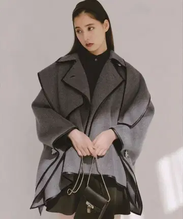 SNIDEL 신키 유코 콜라보 케이프 코트 그레이
