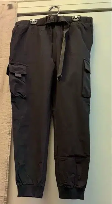 남녀 공용 스토리지 블랙 카고 팬츠