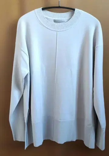 theory luxe 띠어리 럭스 Hilary Duffy 니트