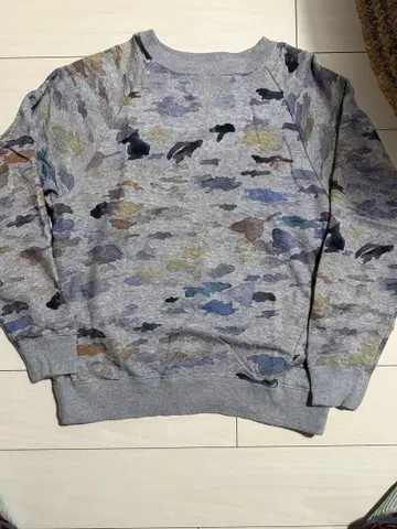 [ RED EAR ] 폴 스미스 카모플라쥬 패턴 맨투맨