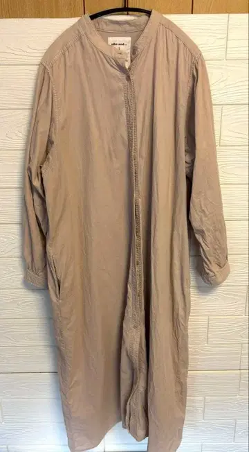 niko and - 스탠드 카라 롱 원피스 / 사이즈 4