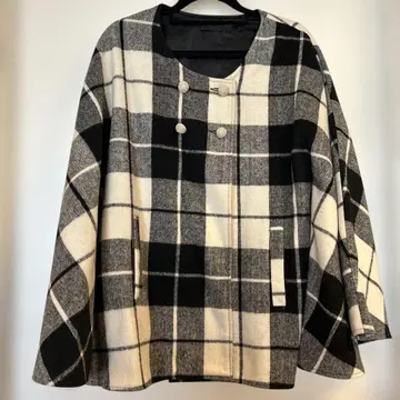 체크 무늬 노카라 자켓