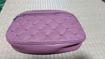 핑크 퀼팅 숄더백