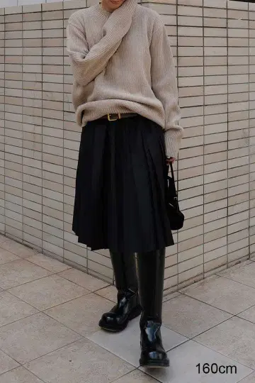 베이지 리브 오버사이즈 스웨터