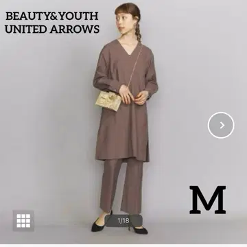 BEAUTY&YOUTH UNITEDARROWS 슬릿 V넥 튜닉