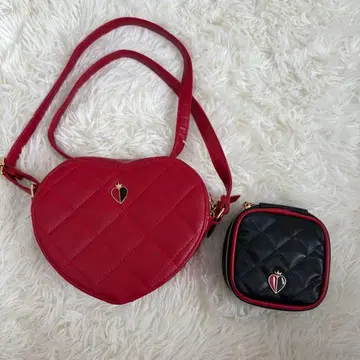 디즈니 스토어 하트 여왕 숄더백 DISNEY VILLAINS