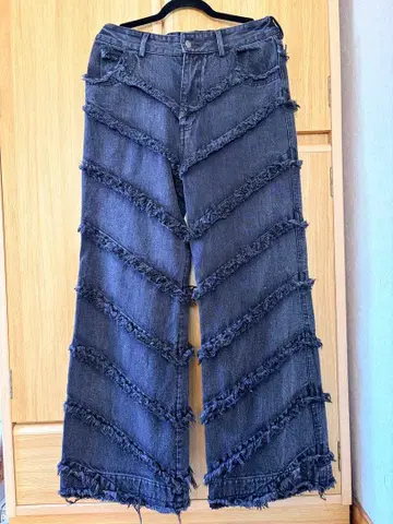 [ CLEL ] 하드 프린지 데님 팬츠 M 사이즈 블랙