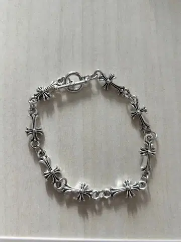 실버 크로스 모티브 팔찌