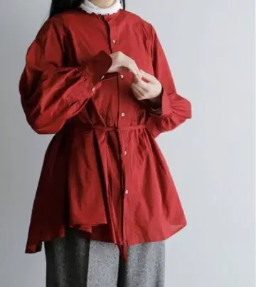 새상품 택 포함 더 라스트 플라워 오브 더 애프터눈 로브 셔츠 빨간색