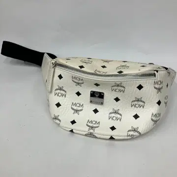 MCM 비세토스 바디백 화이트