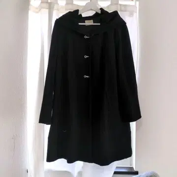 가격 협상 가능*Rose Tiara 블랙 롱 코트