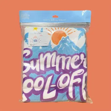 도쿄 디즈니 리조트 미세스 그린애플 콜라보 후드 부착 타월