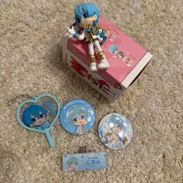 스트프리 코론 군 굿즈 묶음 판매 / 피규어 캔 배지 키링 등