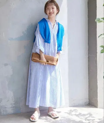 SLOBE IENA 코튼 브로드 스키퍼 셔츠 원피스